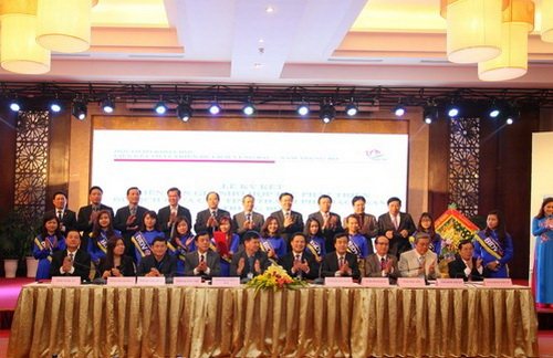 Lễ ký biên bản thỏa thuận hợp tác phát triển du lịch các tỉnh vùng Bắc – Nam Trung Bộ